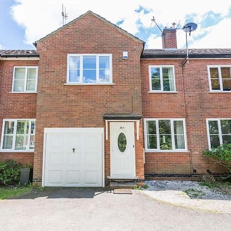 Lovely Home With Four Bedrooms And Private Garden And Parking, Close To Nottingham City Centre Екстериор снимка